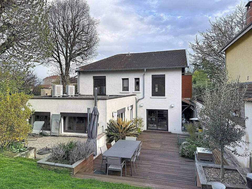 Maison à CALUIRE-ET-CUIRE