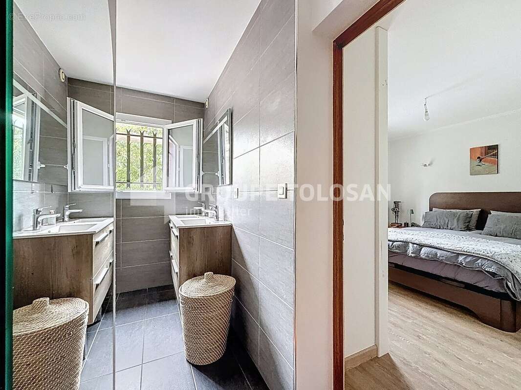 Maison à SAINT-ORENS-DE-GAMEVILLE