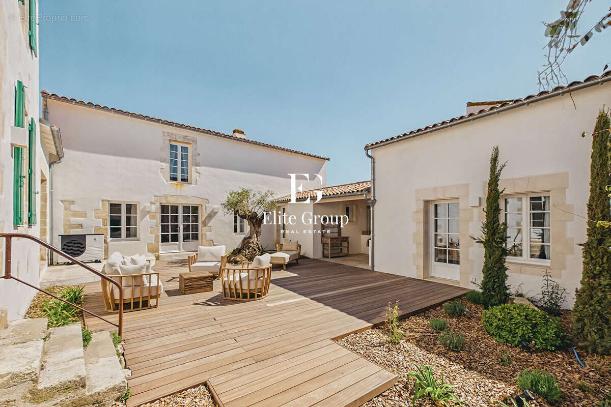 Maison à SAINTE-MARIE-DE-RE