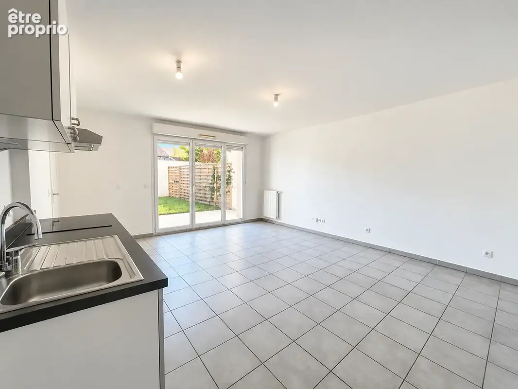 Grand t2 avec jardin privatif, terrasse et garage - photo 6