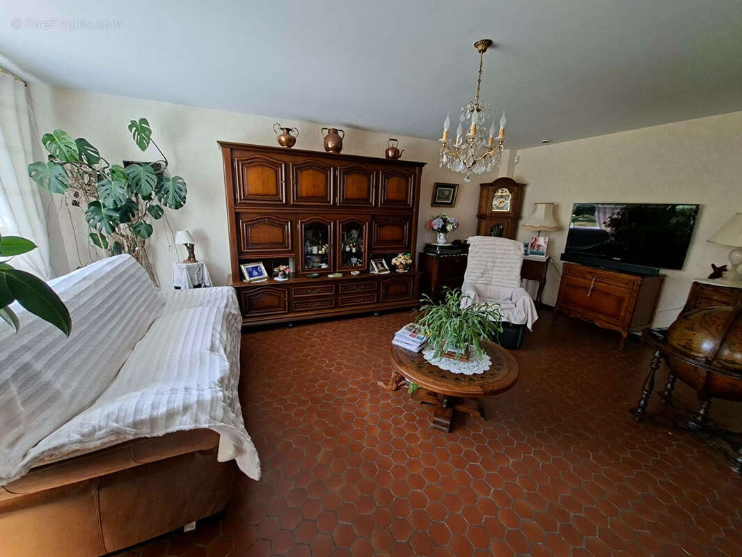 Maison à LAIGNY