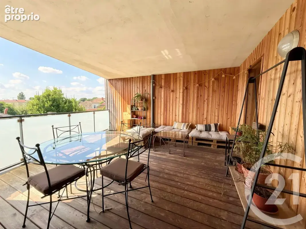 Photo Appartement à Begles au prix de 250 000€