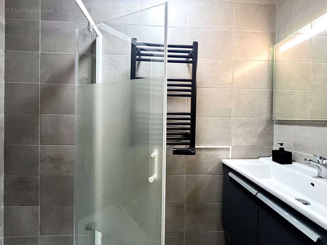 Appartement à MARSEILLE-9E
