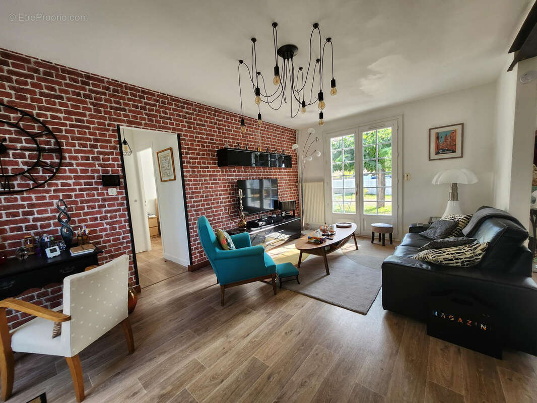 Maison à SAINT-HILAIRE-DE-RIEZ