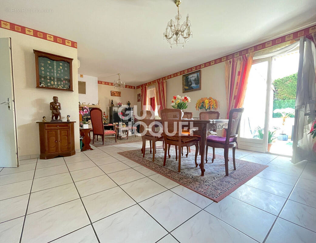 Maison à AUCAMVILLE