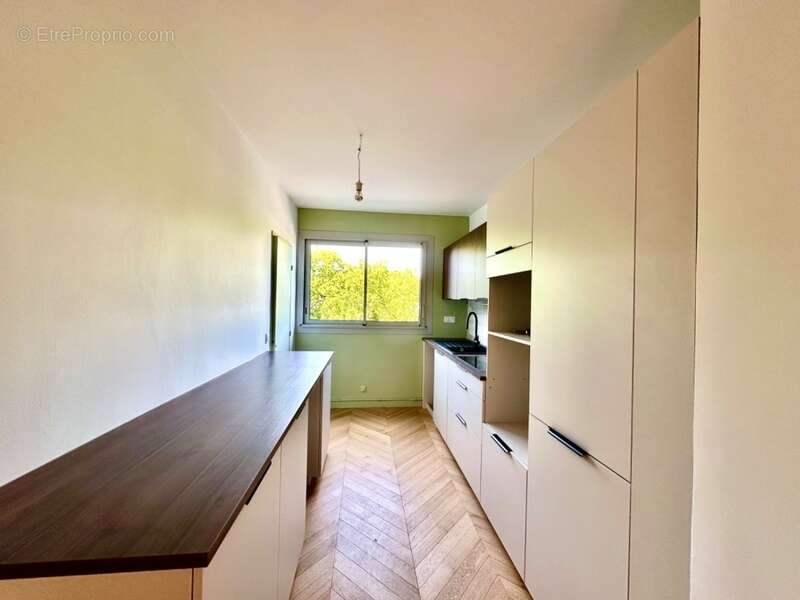 Appartement à MARSEILLE-9E