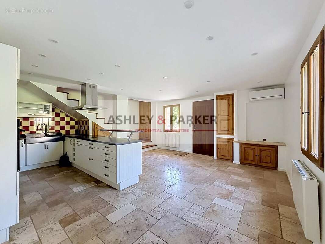 Appartement à LE FUGERET