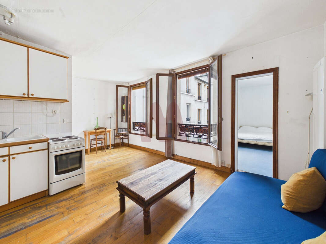 Appartement à PARIS-18E