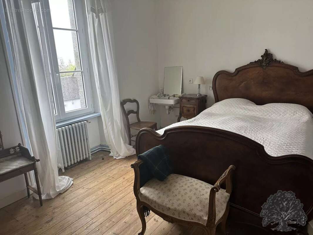 Maison à LE VIVIER-SUR-MER