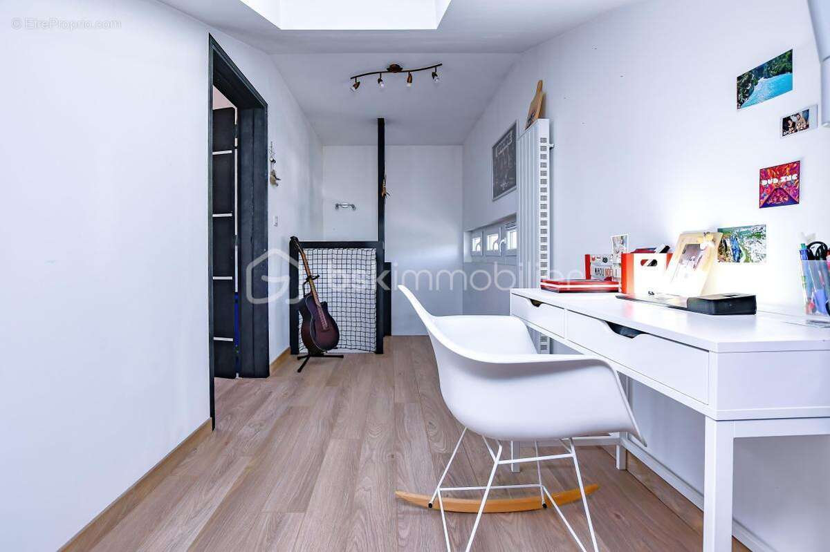 Maison jumelée - 103 m2- 4 pièces - photo 10