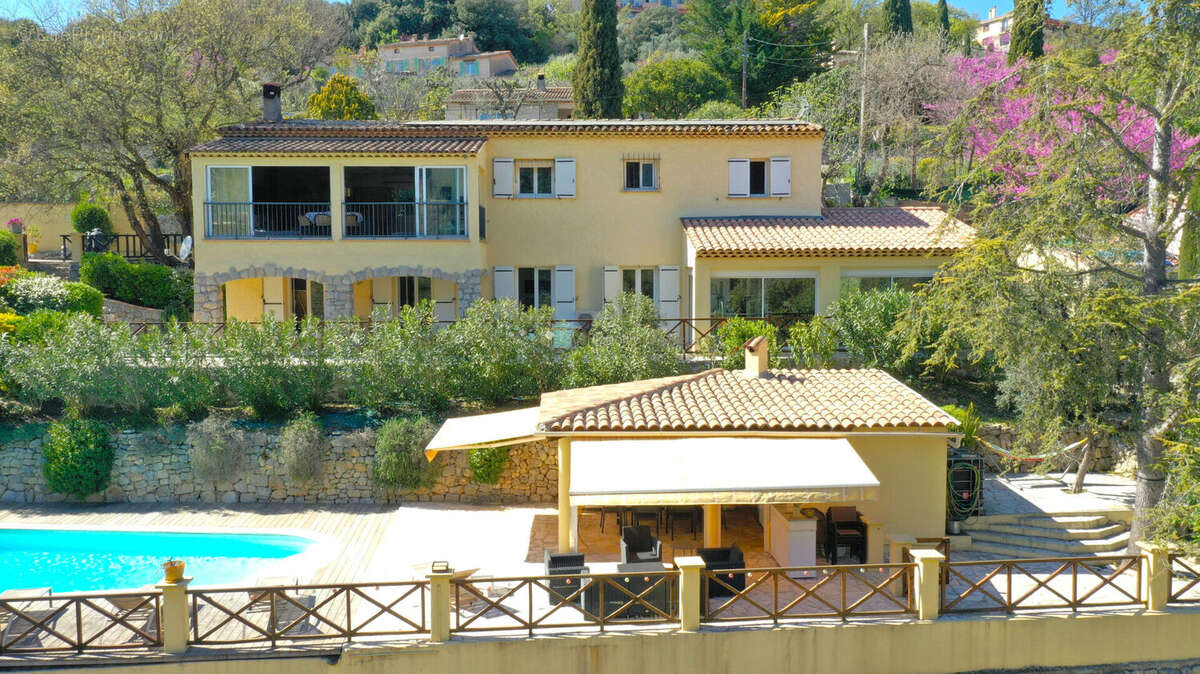 Maison à GRASSE