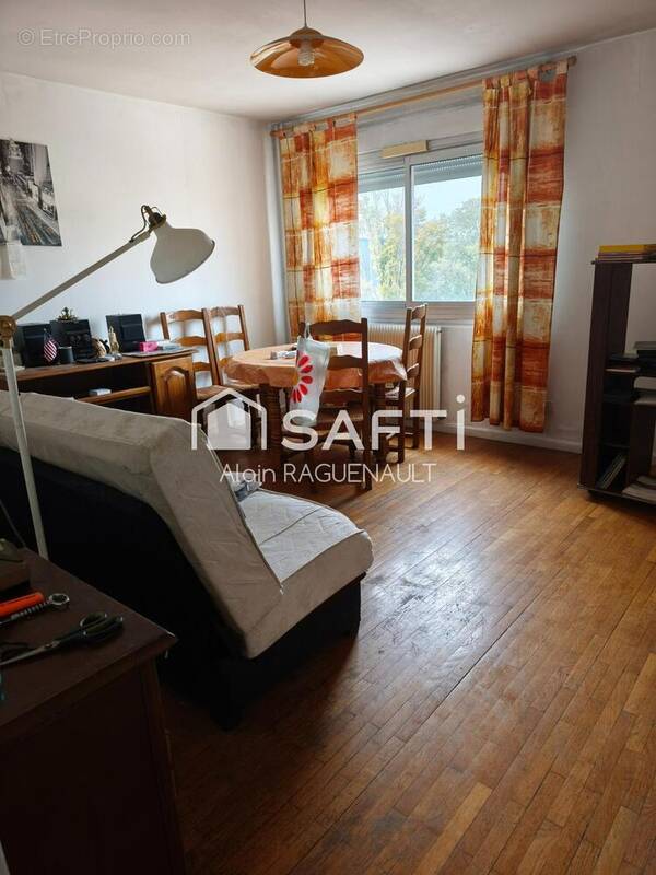 Photo 1 - Appartement à LYON-8E