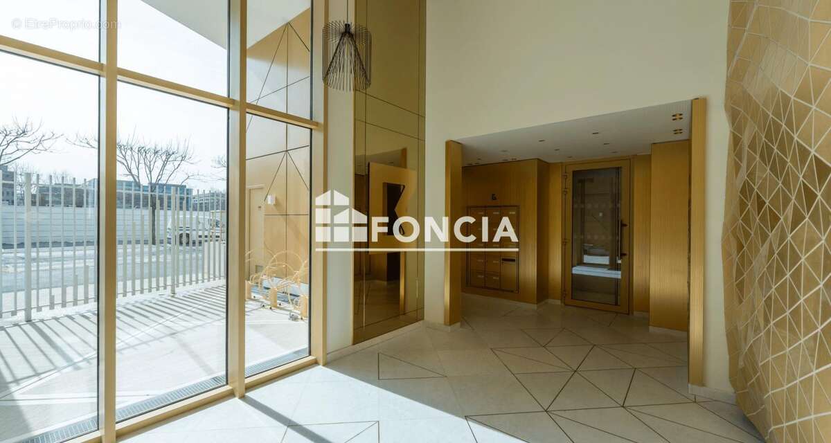 Appartement à RUEIL-MALMAISON