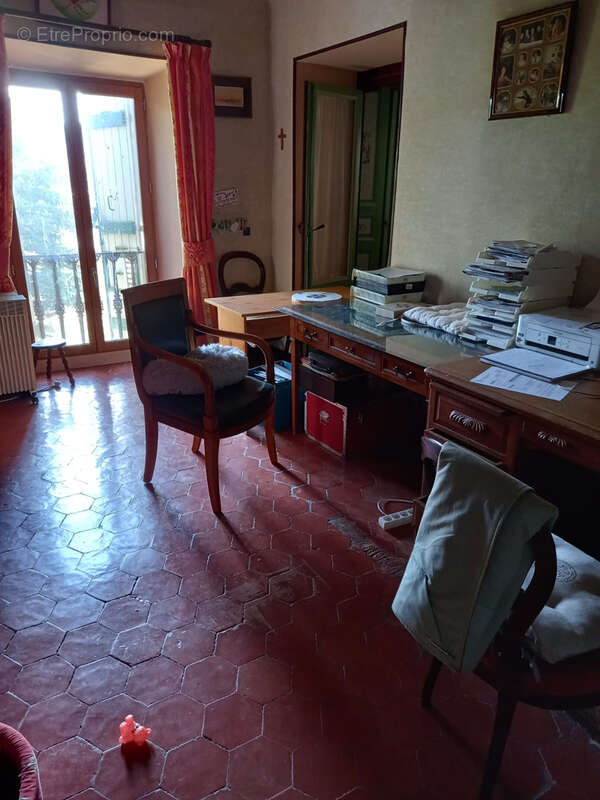 Maison à FONTCOUVERTE