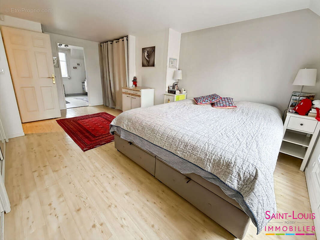 Maison à CARRIERES-SOUS-POISSY