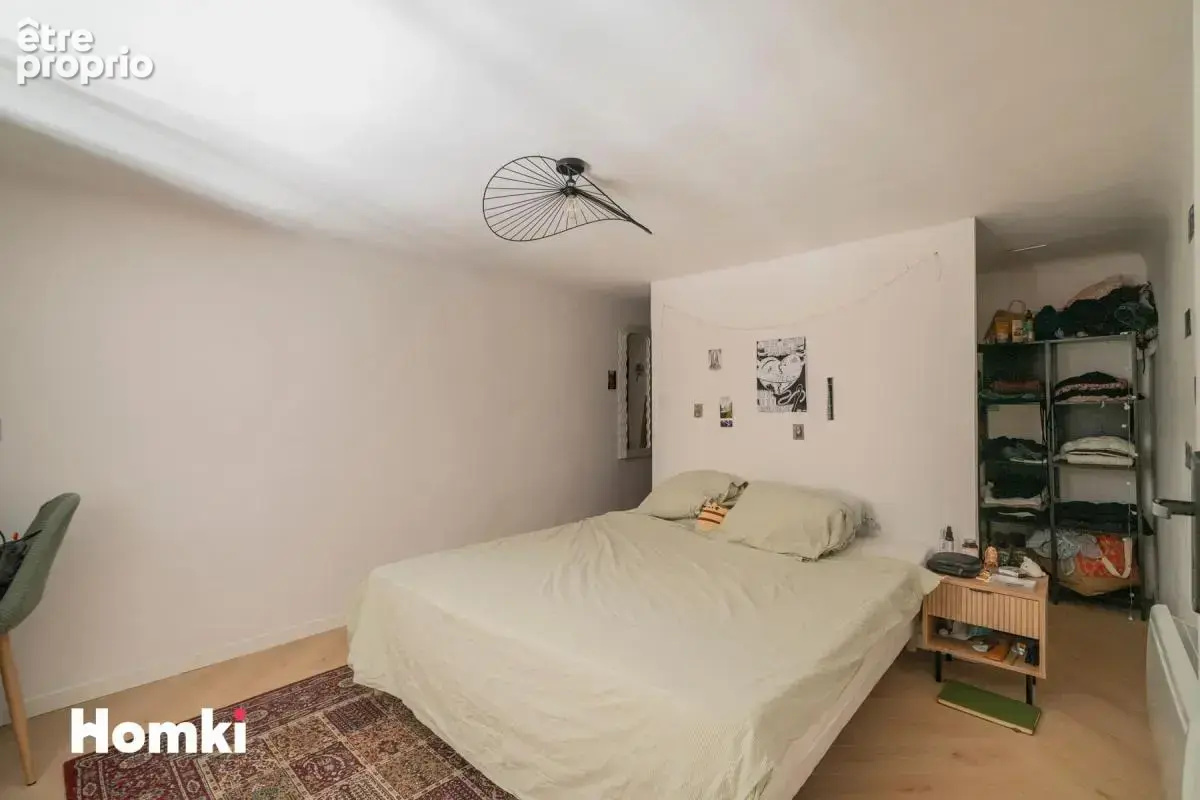Appartement T5 de 105 m² à Marseille 13002, Rue Chevalier Paul - photo 8
