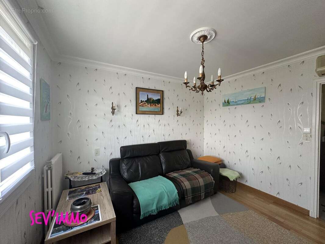 Maison à SAINT-GERMAIN-DES-FOSSES