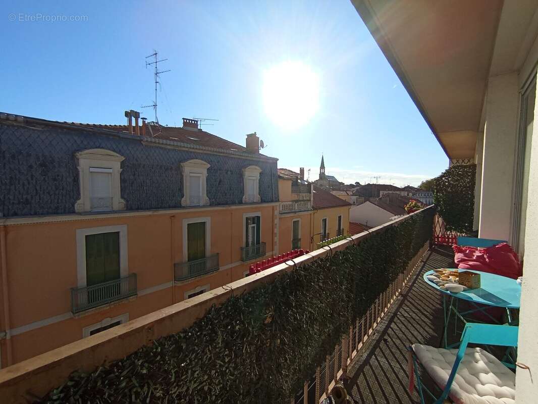 Beziers  APT T3 Garage et cave loué - photo 10