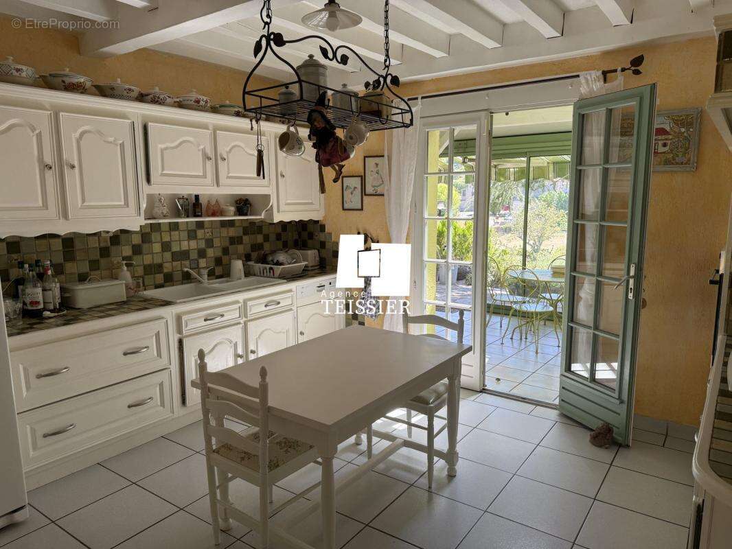 Sud Ardèche /Gard : Secteur St Ambroix 30500, Villa provençale - photo 7