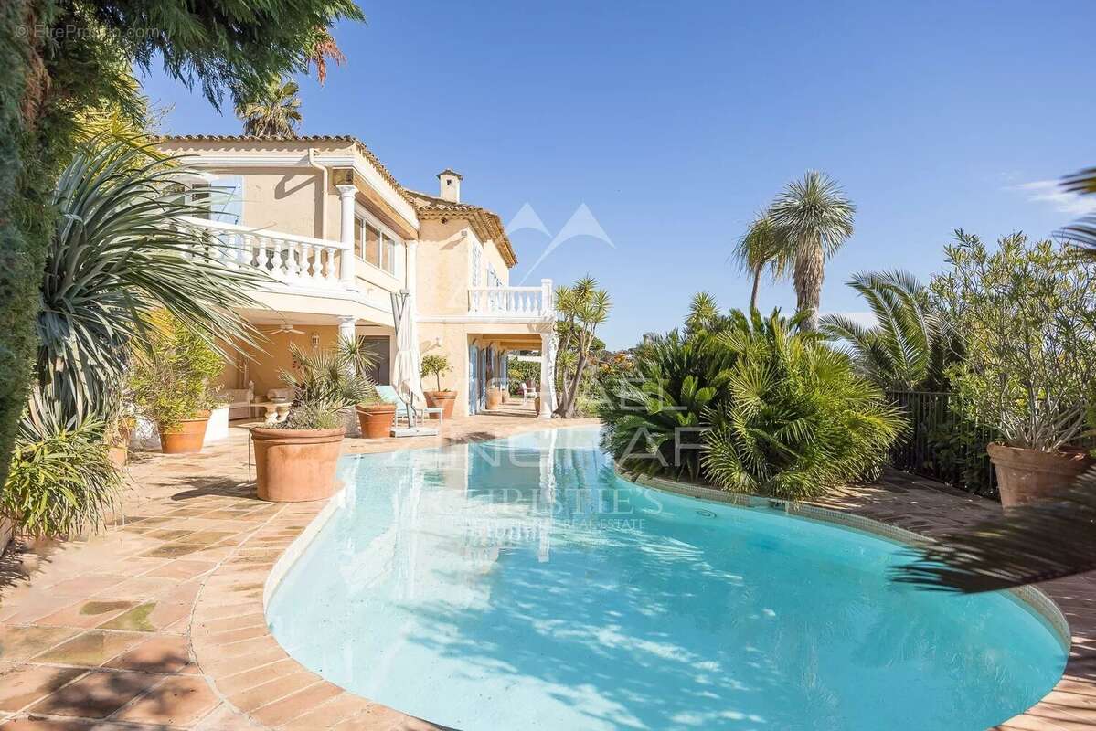 Maison à CANNES