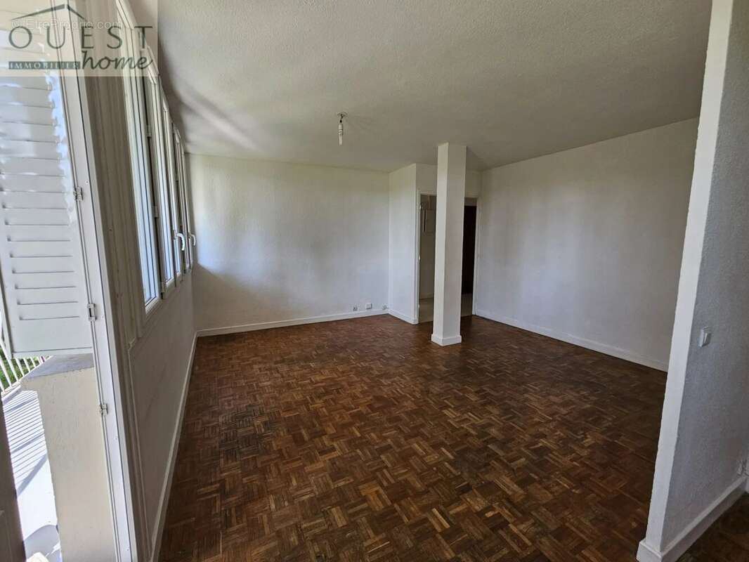 Appartement à LYON-9E