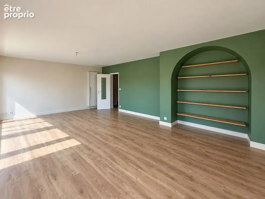 Mérignac - Appartement T3 de 82,41m², rénové, avec balcon et parking - photo 2