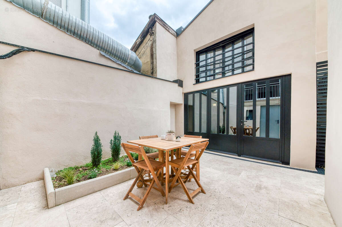 Appartement à LYON-7E