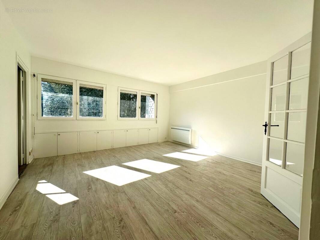 Appartement à PARIS-5E