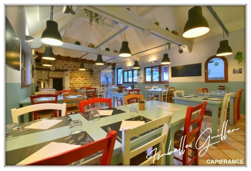 Maison à NERIS-LES-BAINS