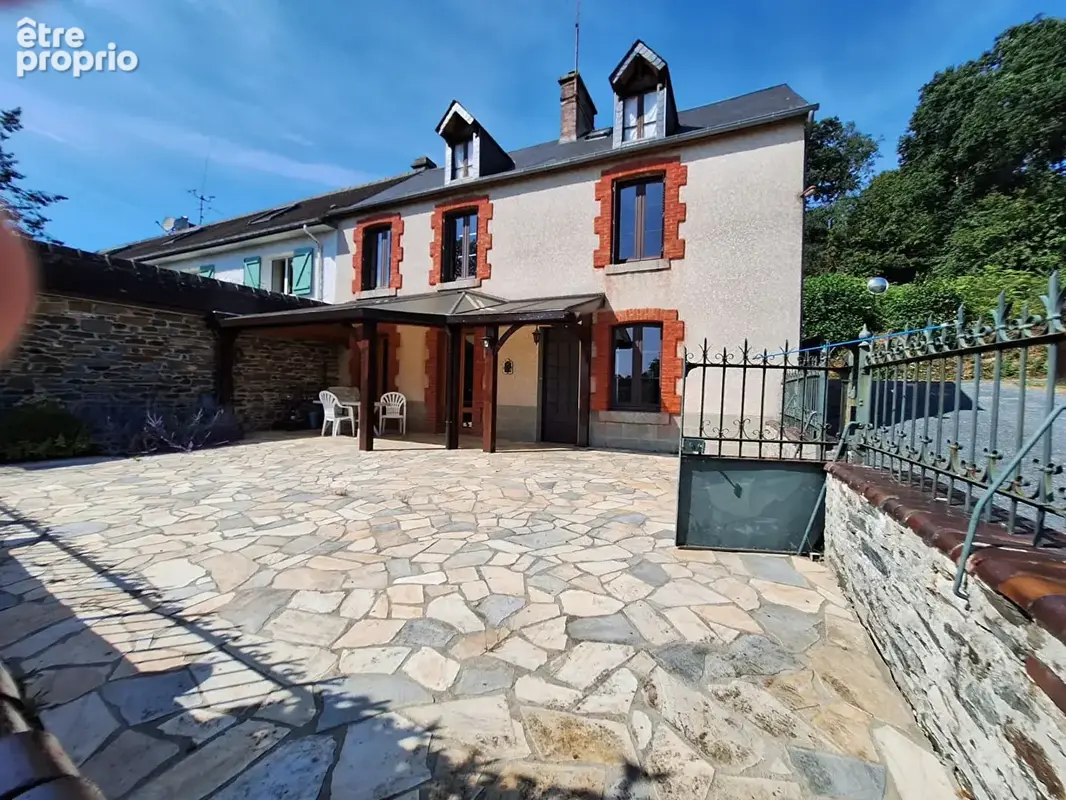 A vendre - Maison en pierre avec jardin bordé par la Vire - Saint-Lô - photo 4