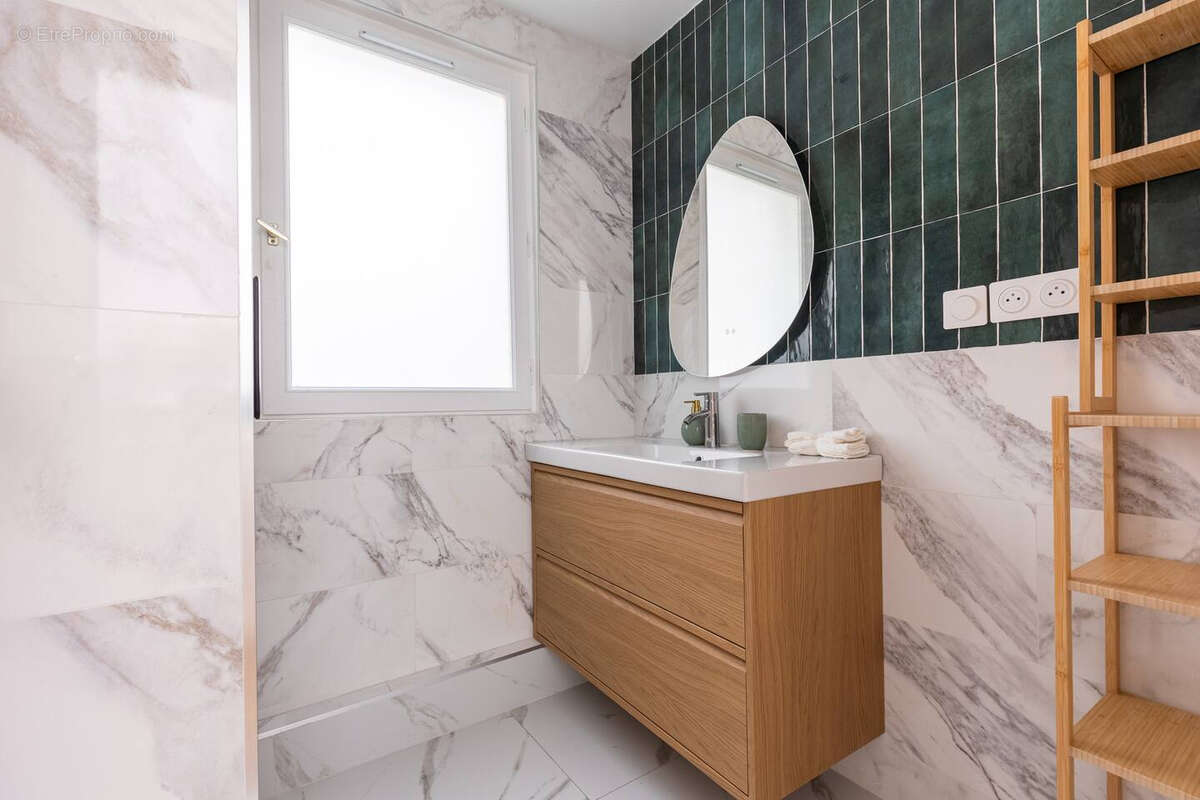 Appartement à PARIS-3E