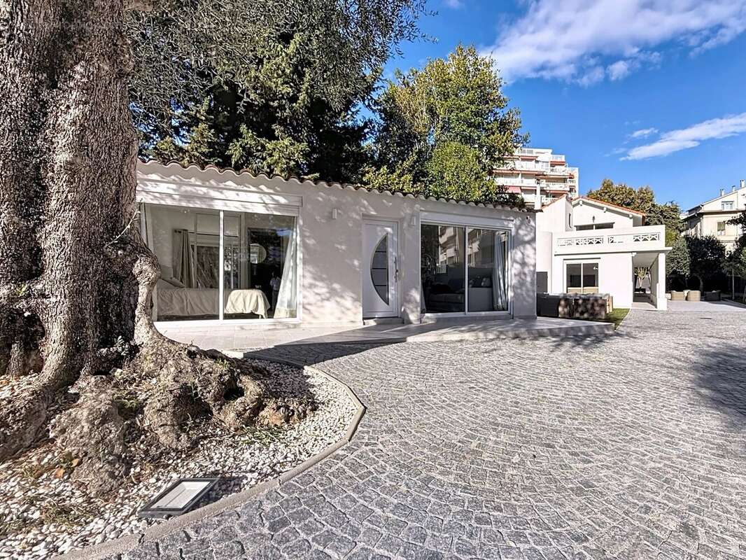 Maison à CANNES