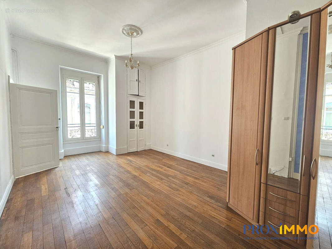Appartement à VOIRON