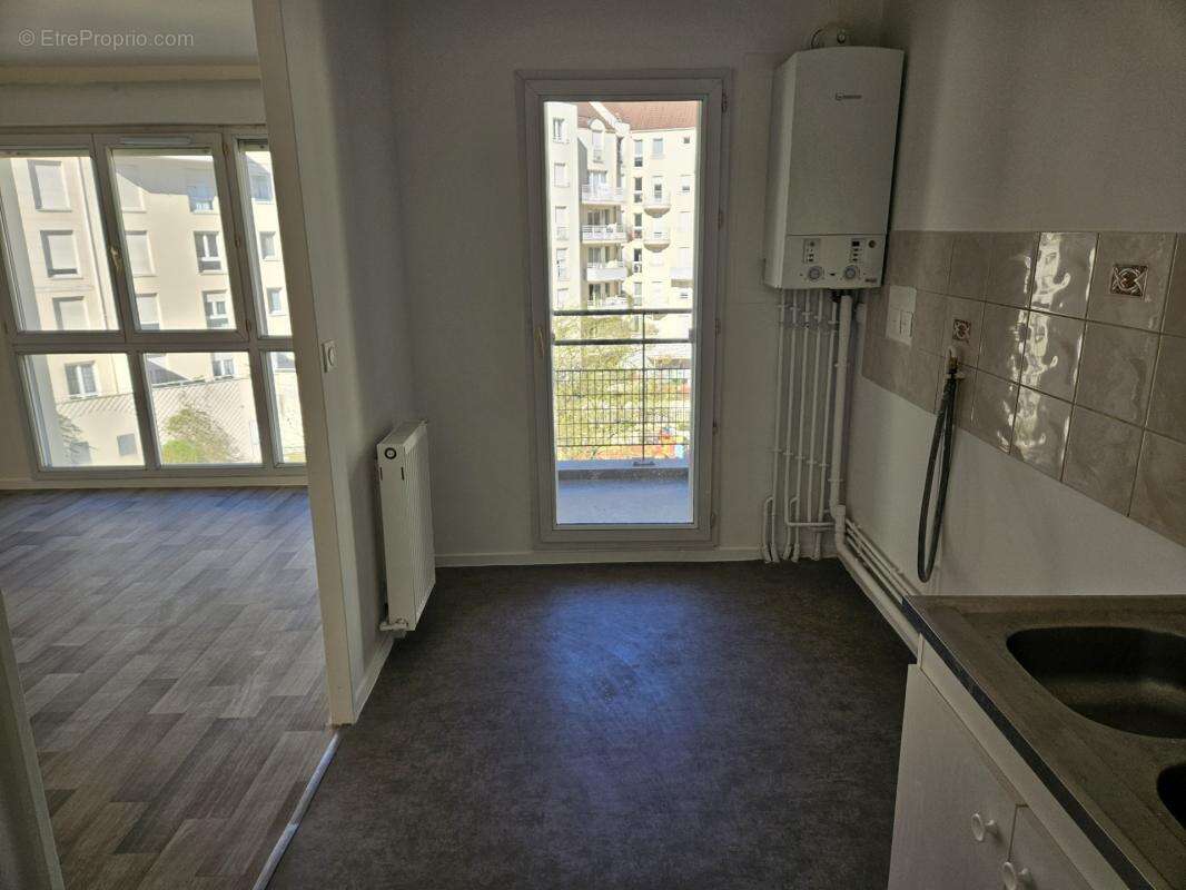 Appartement à MELUN
