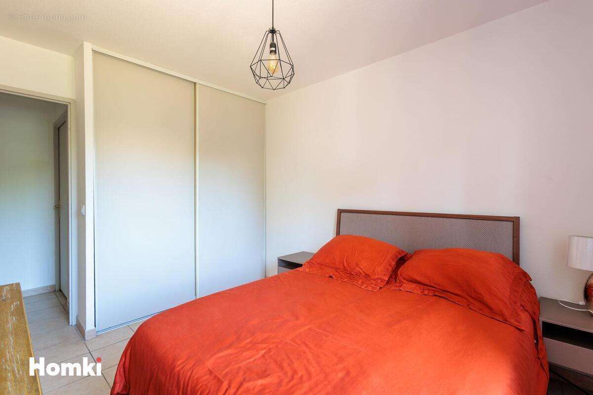 Appartement à MARSEILLE-14E