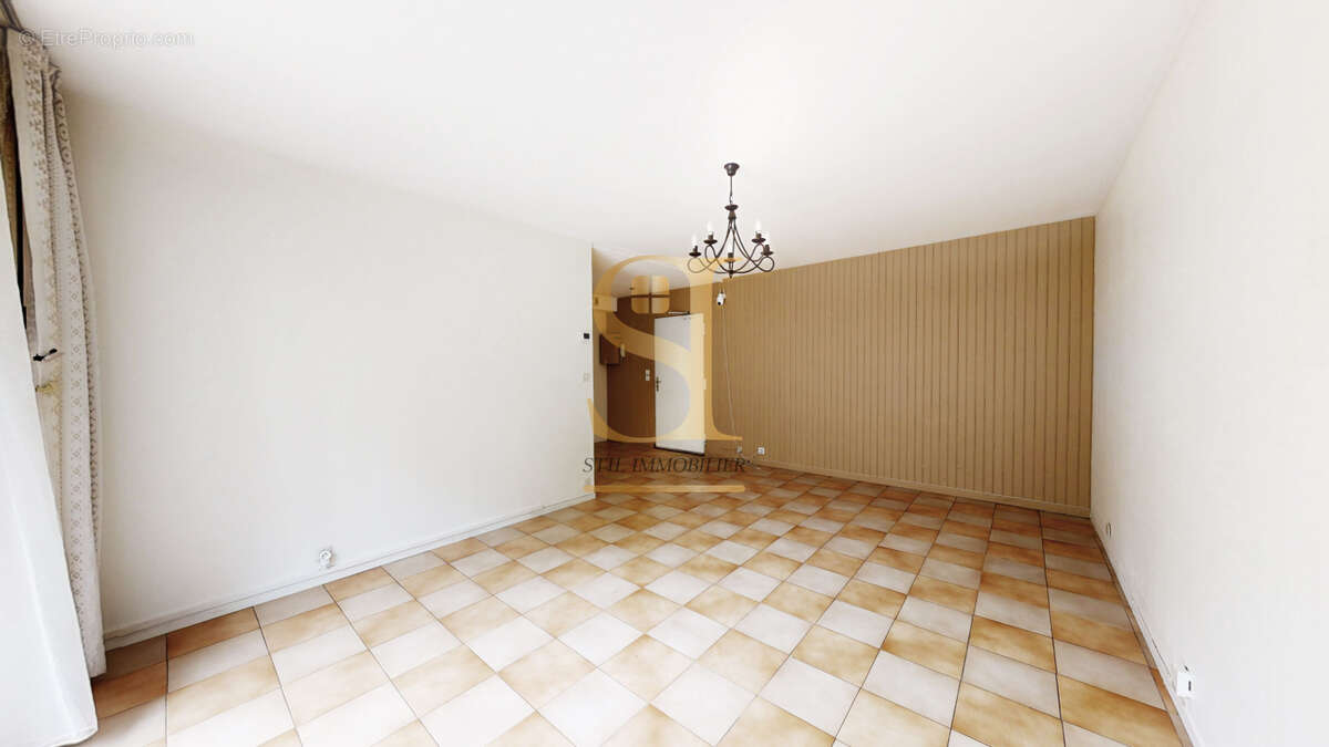 Appartement à VALENTON