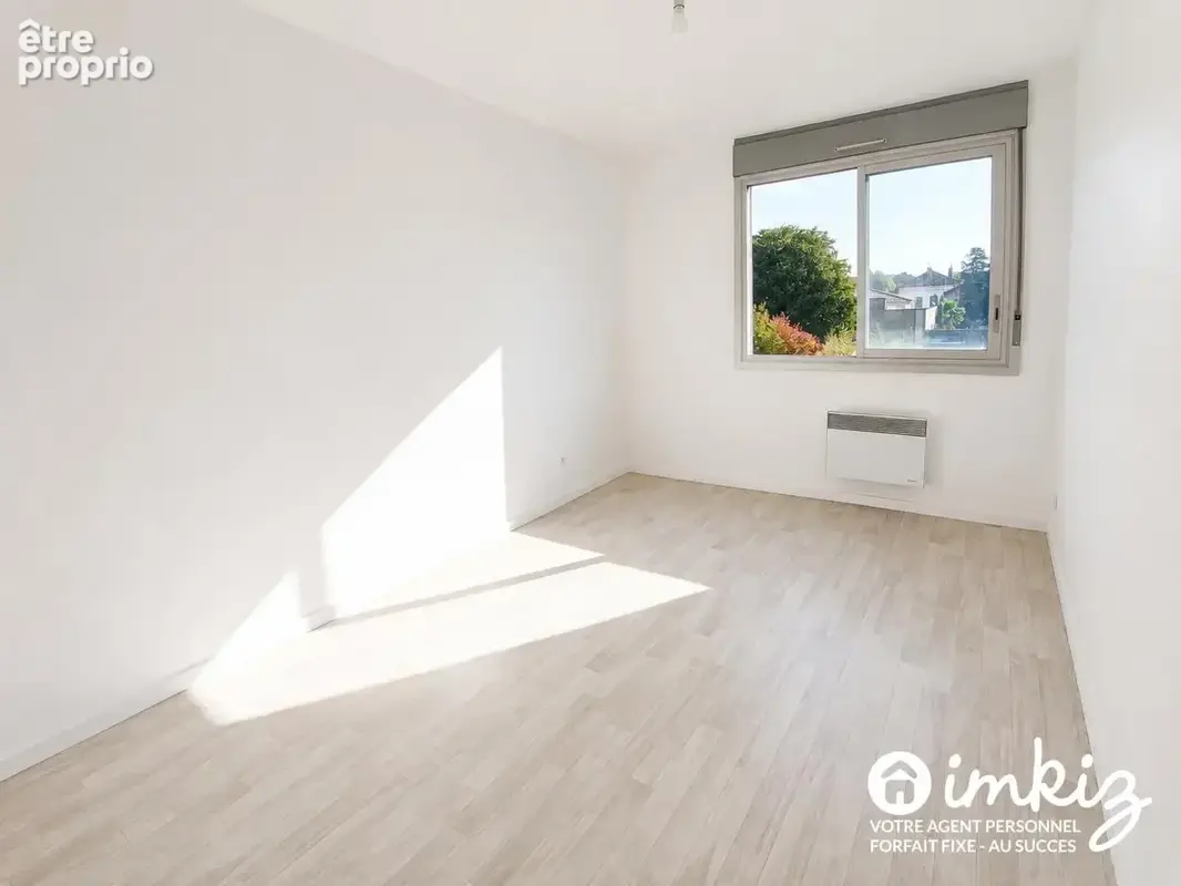 Montchat, 93m², annexes rares : garage + cave 25m² - photo 7