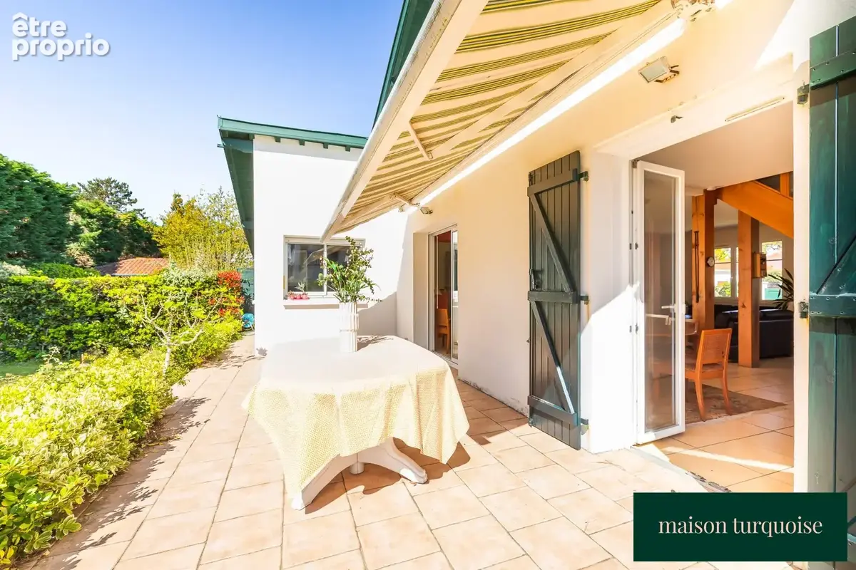 Maison 134 m² à Anglet  - photo 2
