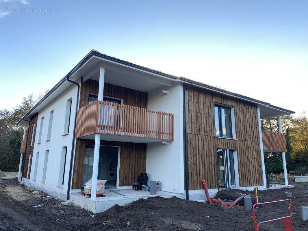 Appartement à LIT-ET-MIXE