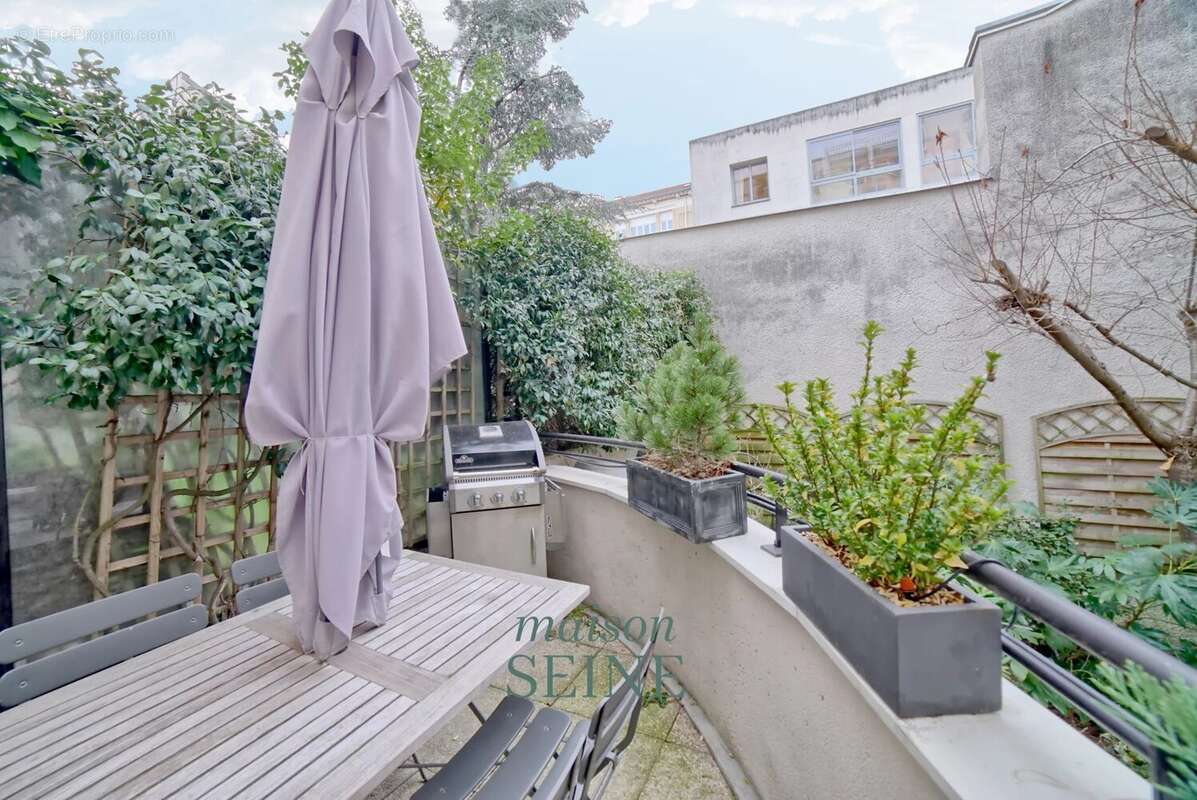 Appartement à LEVALLOIS-PERRET