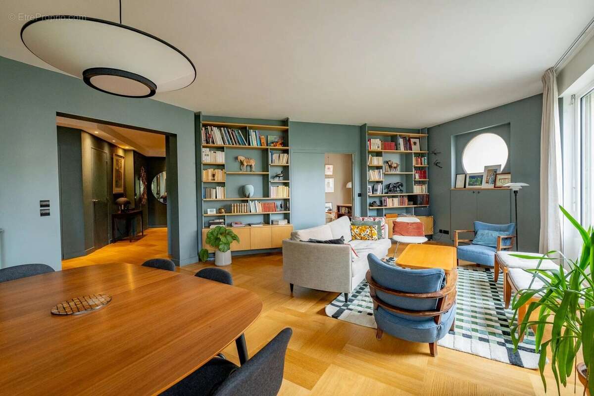Cœur de Passy, bel appartement rénové, au calme, très lumineux,  jolie vue dégagée, ambiance village - photo 4