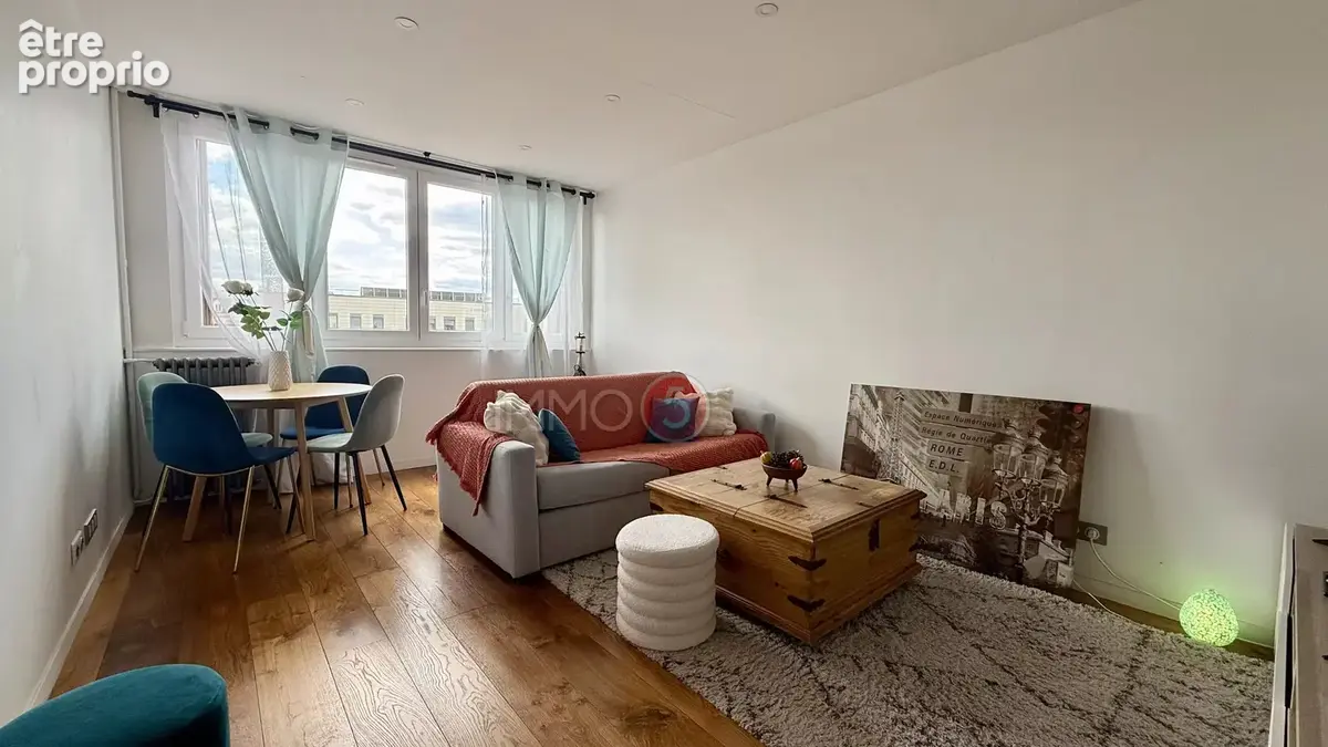 Photo Appartement à Le Raincy au prix de 225 000€
