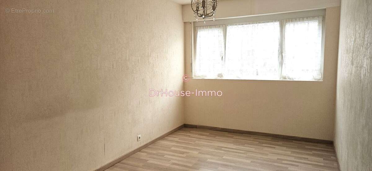 Appartement à SAINT-ANDRE-LES-VERGERS