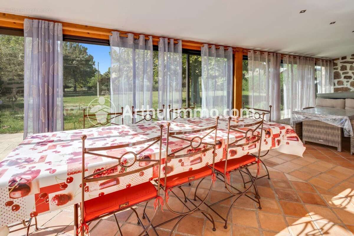 Maison à LE LUC