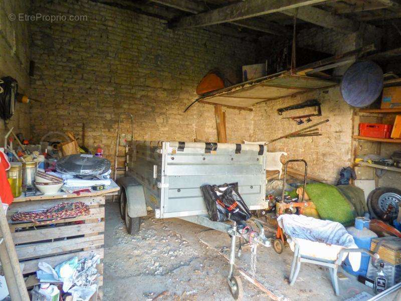 Maison à VILLEFAGNAN