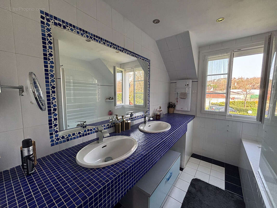 Maison à SOISY-SOUS-MONTMORENCY