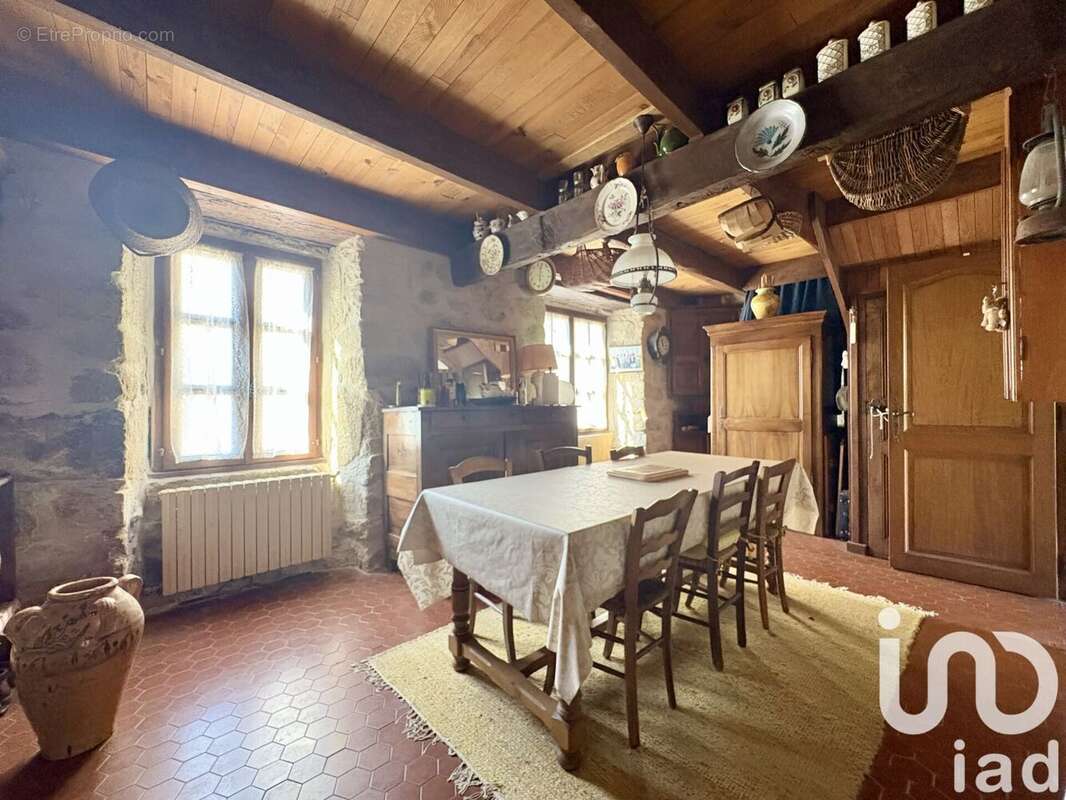 Maison 86 m² à Gilhoc-Sur-Ormeze  - photo 5