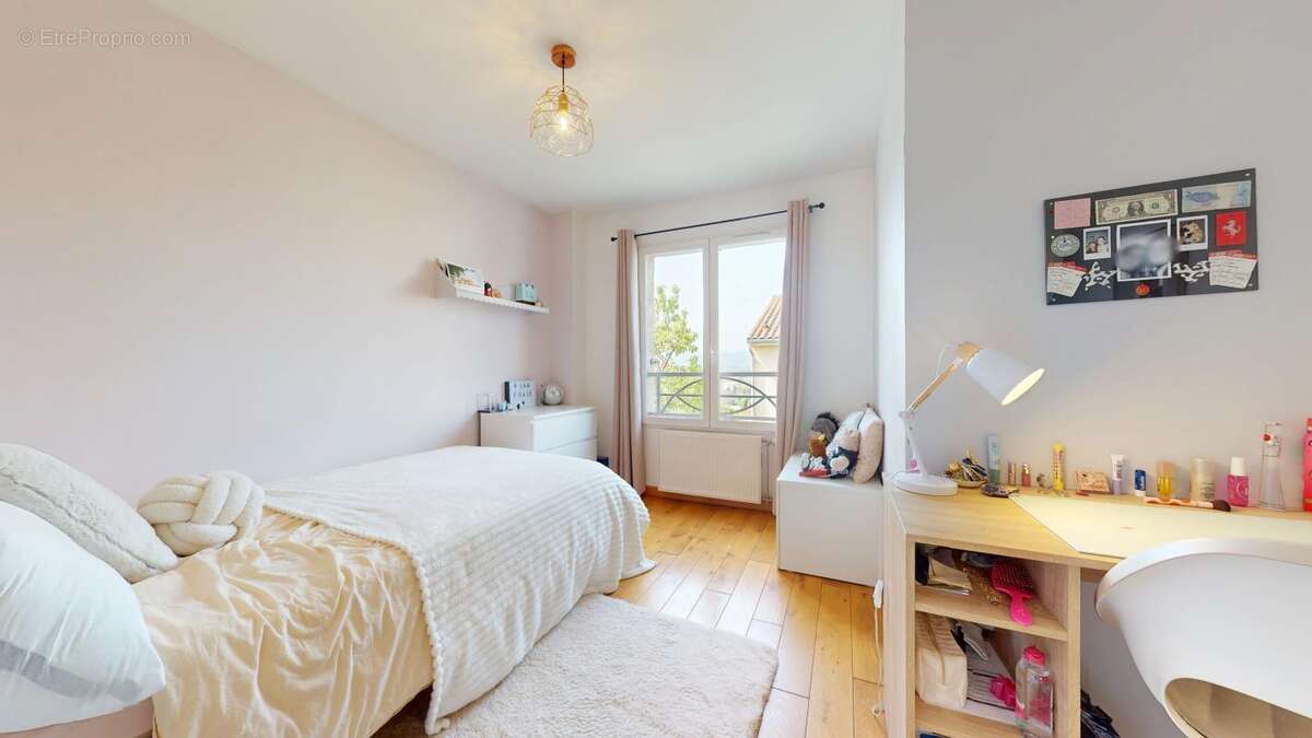 Maison à LYON-5E