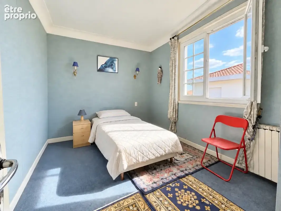 ANGLET FLEURISTES – Maison 9 pièces de 202 m² habitables – Double habitation ou activité professionnelle/libérale possible - photo 10