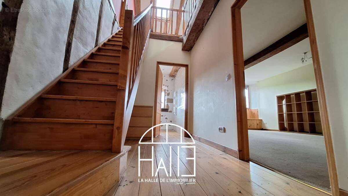 Maison 143 m² à Pressignac  - photo 10